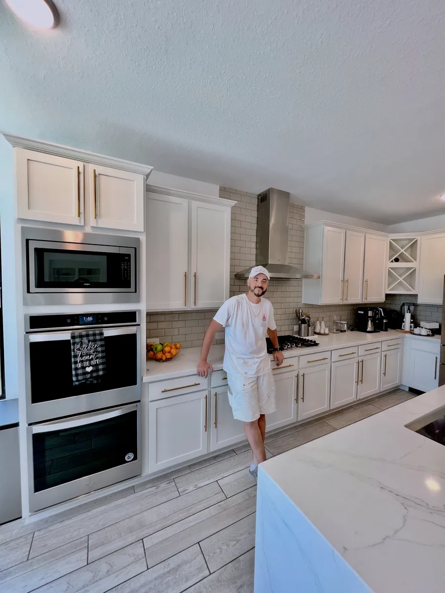 Modern home painted by Martinghi's Painting